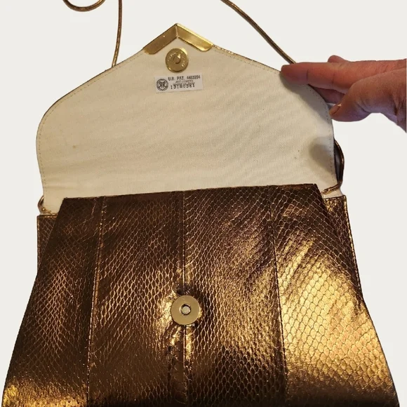Vintage 1980's Bronze Gold Metallic Snakeskin Clutch/ Shoulder Bag EUC - Picture 7 of 11